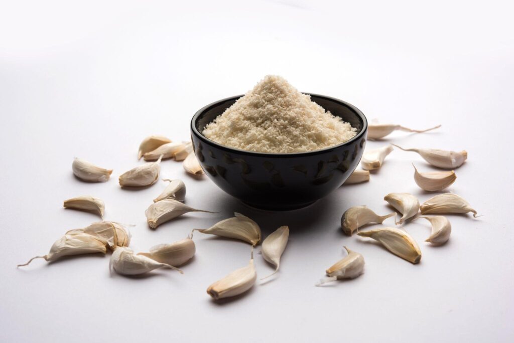 Dehydrated garlic powder